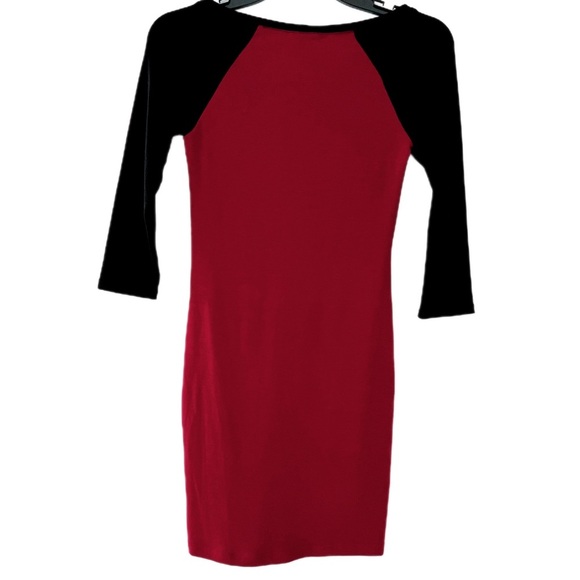 Charlotte Russe- Three Quarter Sleeve Knit Dress - Picture 2 of 7